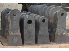 平頂山破碎機錘頭使用廠家來我廠考察建立長久合作關系_中國易發網